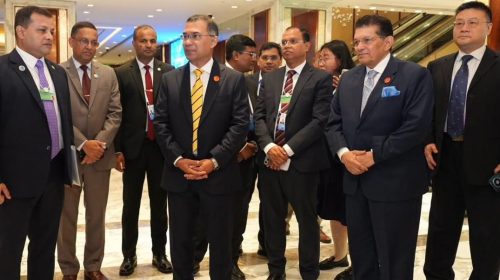 WEF-এর প্ল্যানারি সেশনে অংশ নিলেন বিএনপি চেয়ারম্যান তারেক রহমান