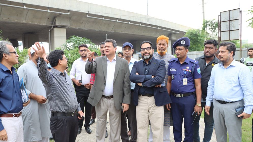 ঝিলমিল আবাসিক প্রকল্পে এক বছরের মধ্যে ঘর নির্মাণের নির্দেশনা দিলেন মন্ত্রী