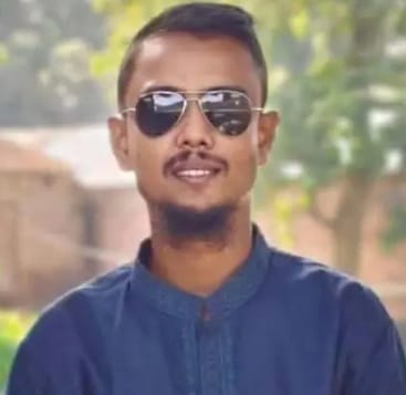 জমি নিয়ে বিরোধের জেরে ছুরিকাঘাতে কলেজছাত্র নিহত, আহত বড় ভাই