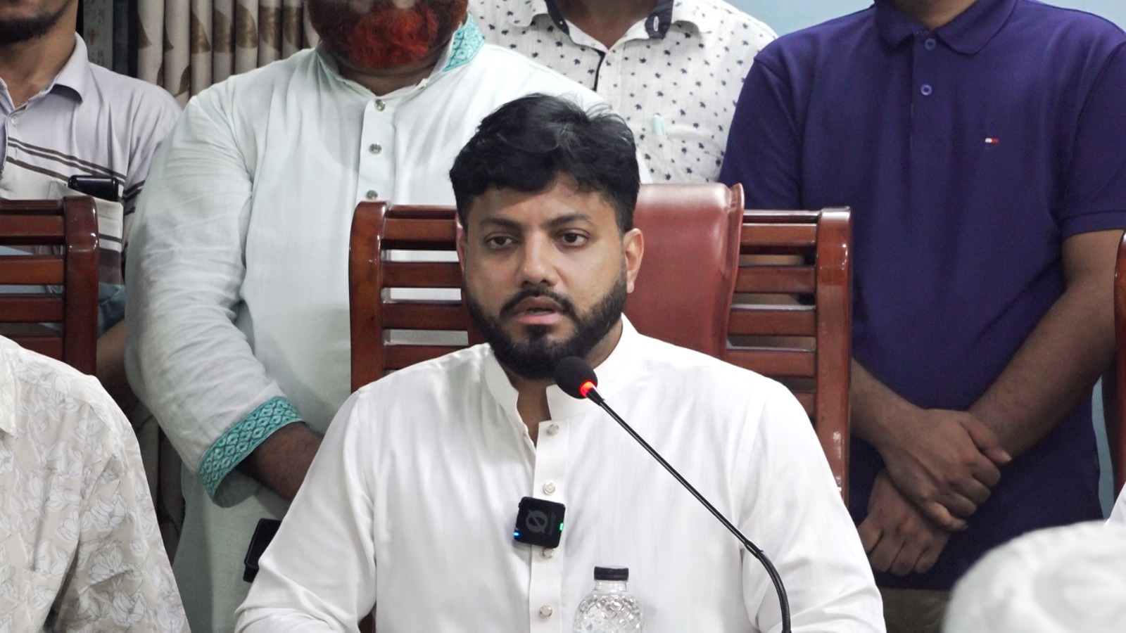 ব্যবসায়ী সমিতির নির্বাচনে অনিয়মের সুযোগ নেই দুর্নীতি-চাঁদাবাজিমুক্ত রাষ্ট্র গড়াই সরকারের লক্ষ্য: ইশরাক হোসেন