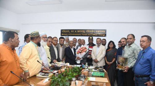 ইটভাটায় কাঠ পোড়ানো যাবে না, পরিবেশবান্ধব প্রযুক্তি ব্যবহারের আহ্বান পরিবেশমন্ত্রীর
