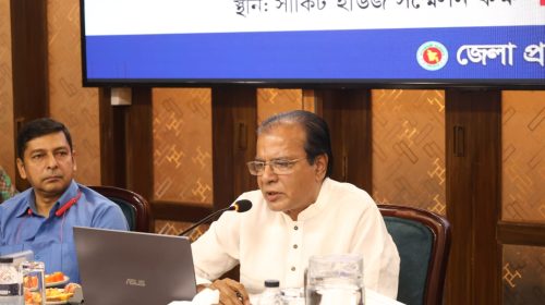 ত্রাণ বিতরণে কোনো অনিয়ম দুর্নীতি প্রশ্রয় দেয়া হবে না