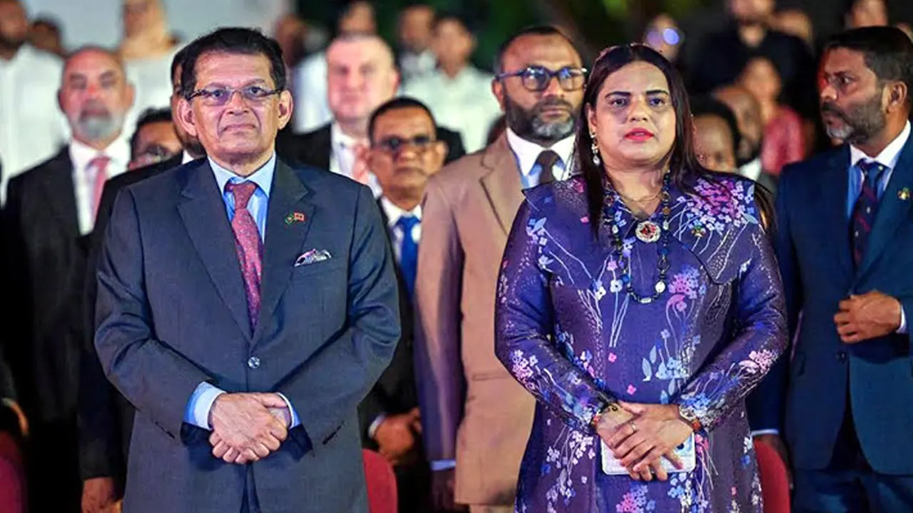 মালদ্বীপের ৬১তম স্বাধীনতা দিবসের রাষ্ট্রীয় প্যারেডে বিশেষ অতিথি বাংলাদেশের পররাষ্ট্রমন্ত্রী