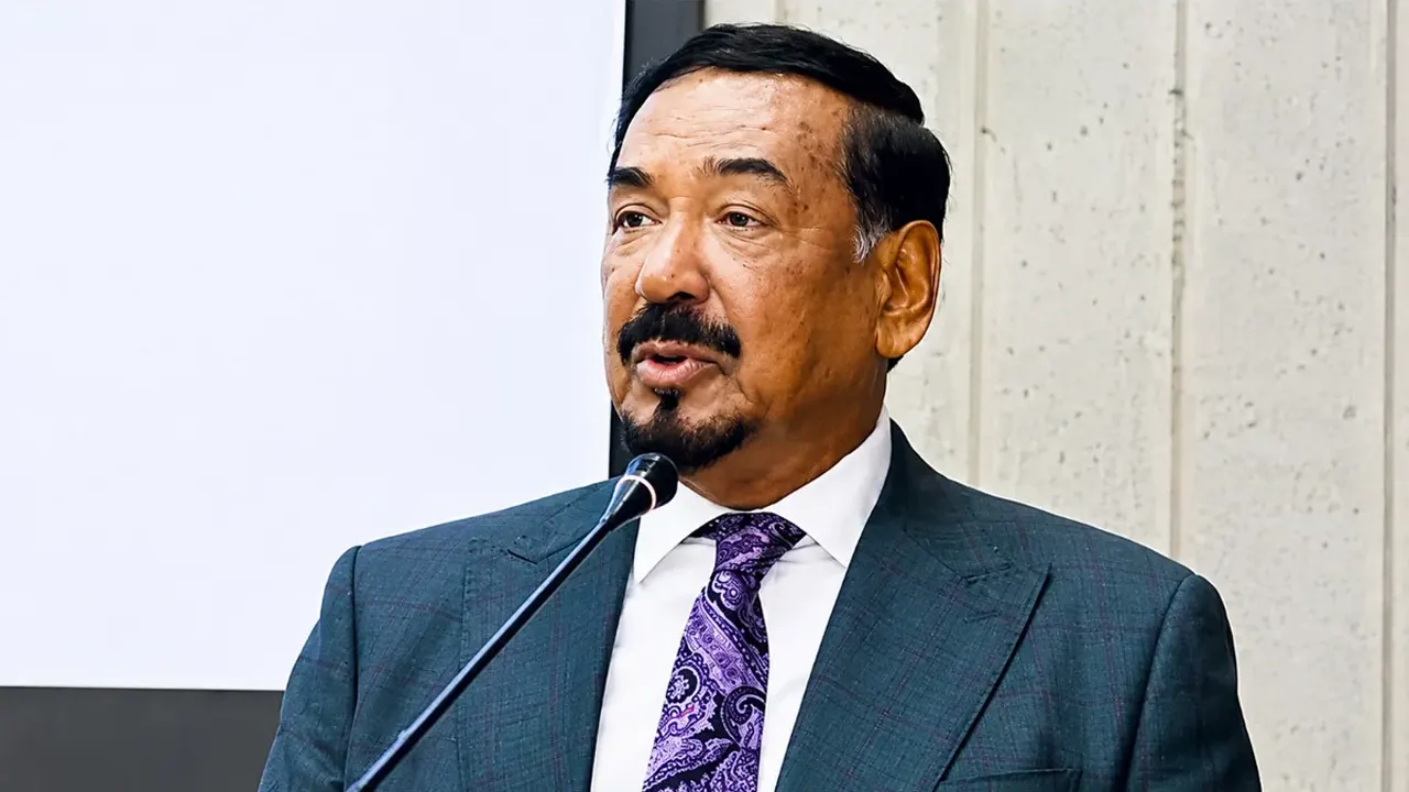 প্রথমবার বঙ্গভবনে দাপ্তরিক কার্যক্রম শুরু করছেন ভারপ্রাপ্ত রাষ্ট্রপতি